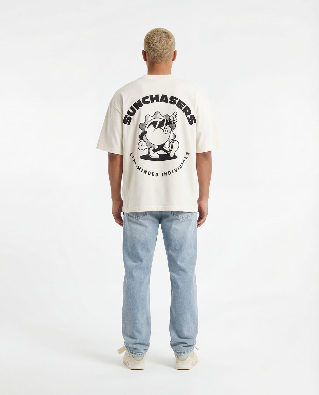 Oversized T-shirt - Sunchasers mascot (PRE-ORDER)